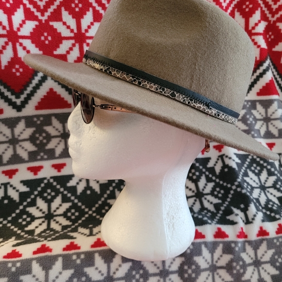 NINE WEST ladies wool, panama hat: ON SALE NOW - Picture 3 of 5